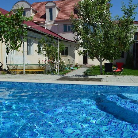 Tunduk Hostel Bishkek Exterior photo